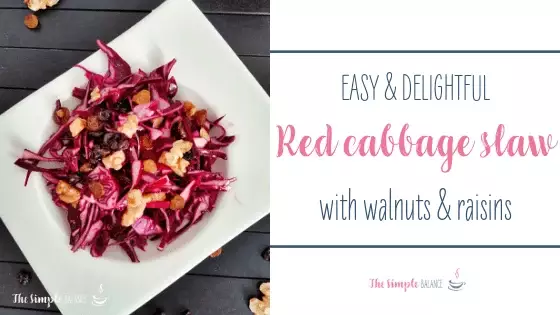 Red cabbage slaw with walnuts and raisins 2 Red cabbage slaw with walnuts and raisins 2