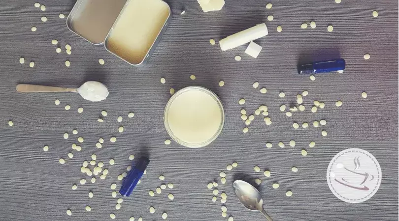 DIY Anti Itch Balm 3 anti-itch balm ingredients flatlay photo